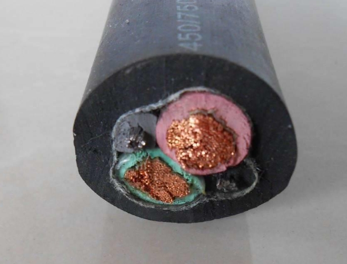 廣州市珠江電線廠有限公司為您解析工作中發熱原因.jpg